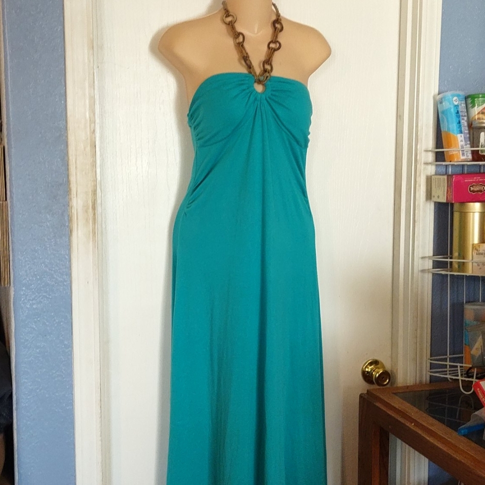 Long dress tied around neck